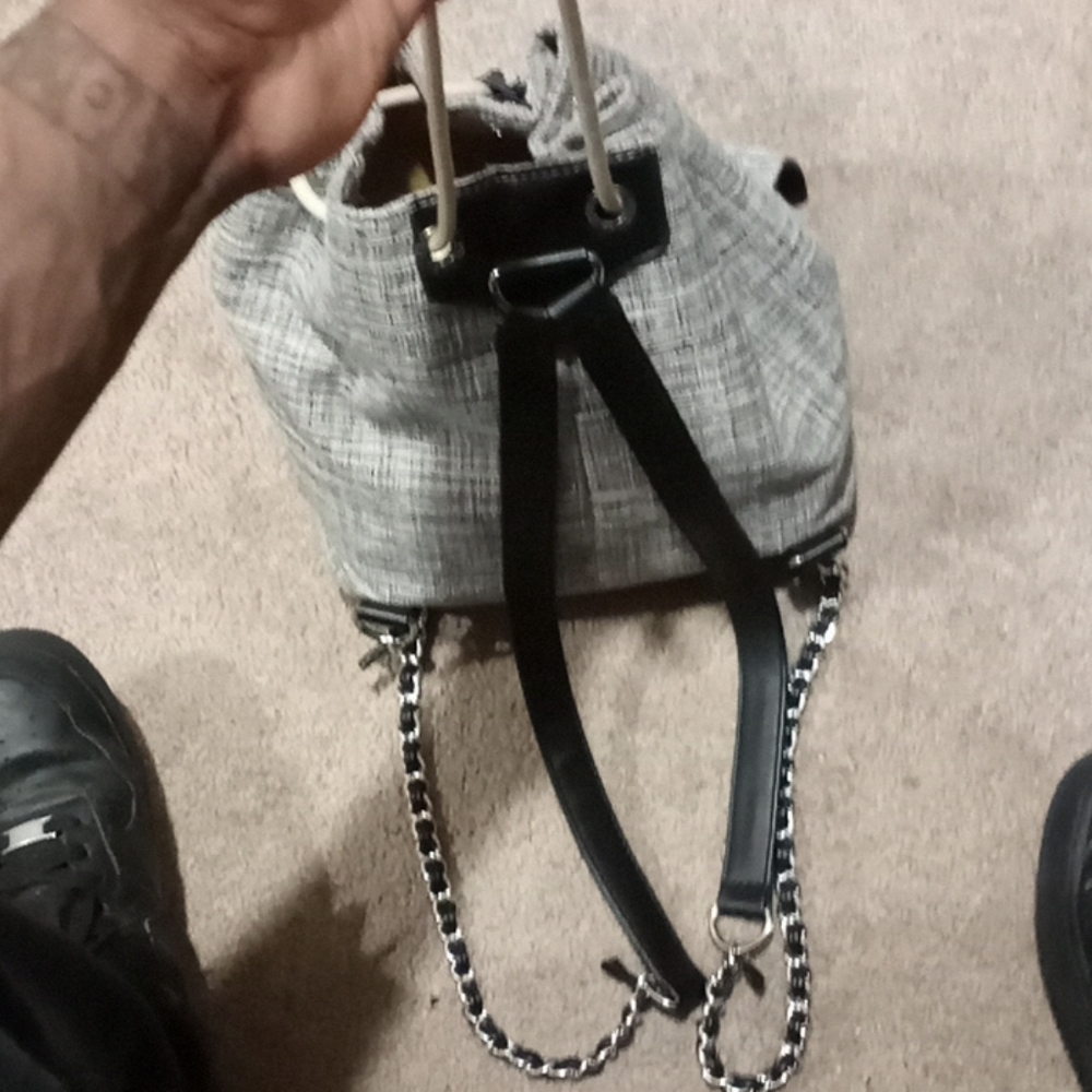 Purse - Picture 4 of 6